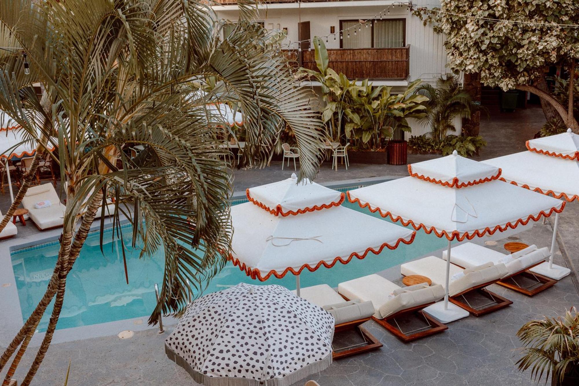 White Sands Hotel Honolulu Bagian luar foto